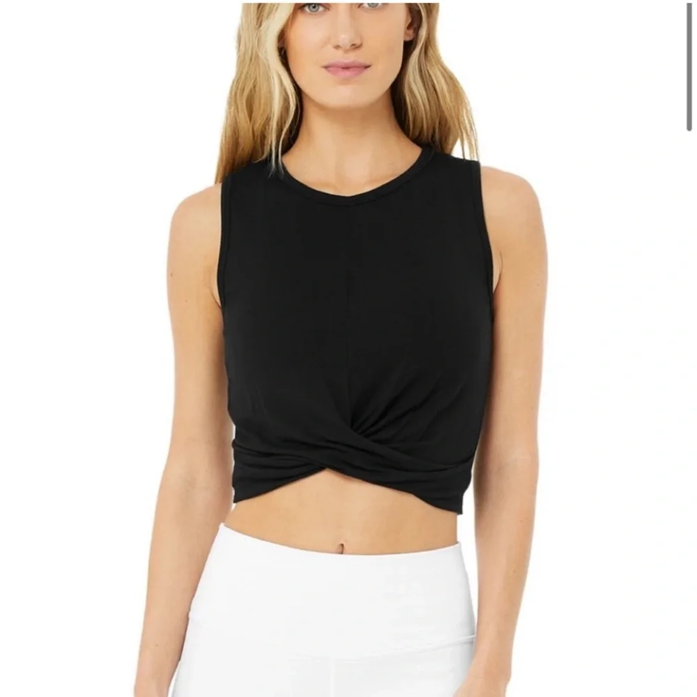 255. Alo Yoga Front Twist Black Tank - Picture 1 of 2